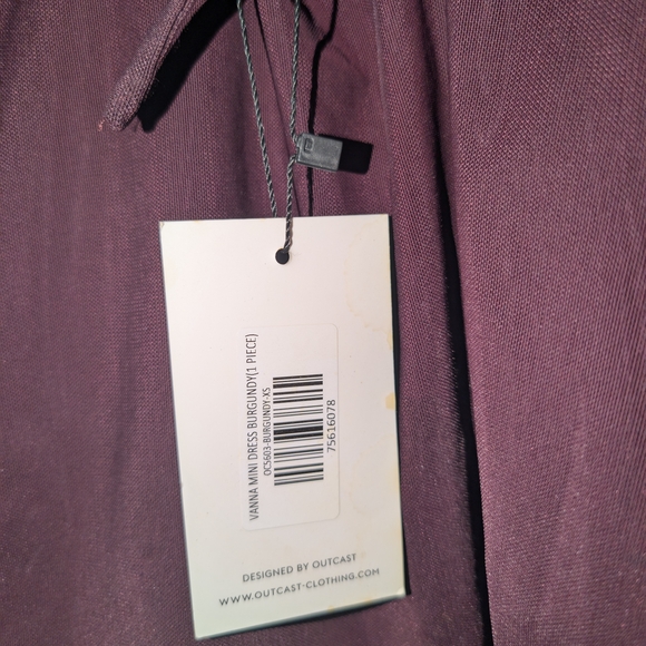 NWT Elegant Long Single Sleeve Maroon Dress - Picture 5 of 5